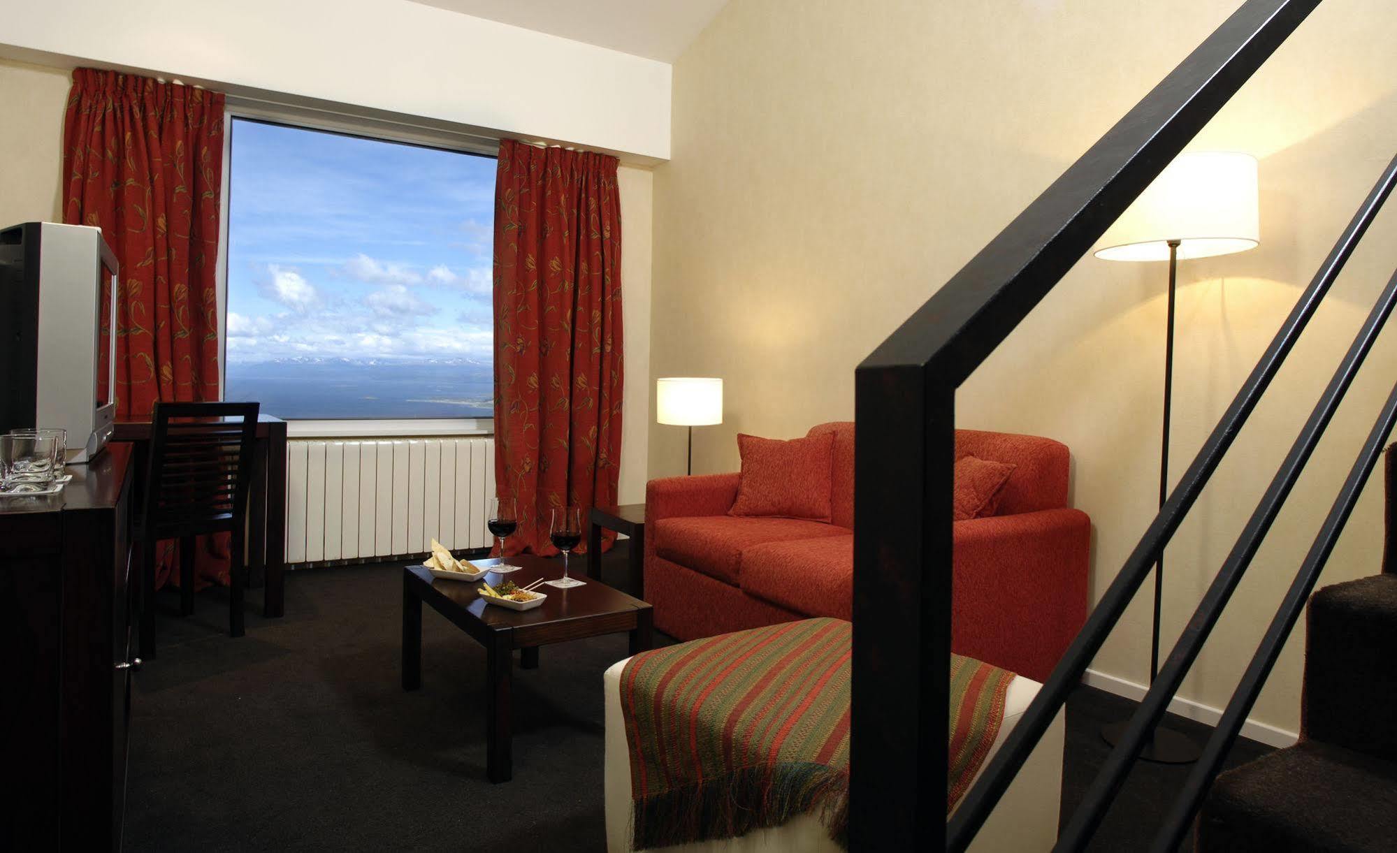 Los Acebos Ushuaia Hotel Bagian luar foto